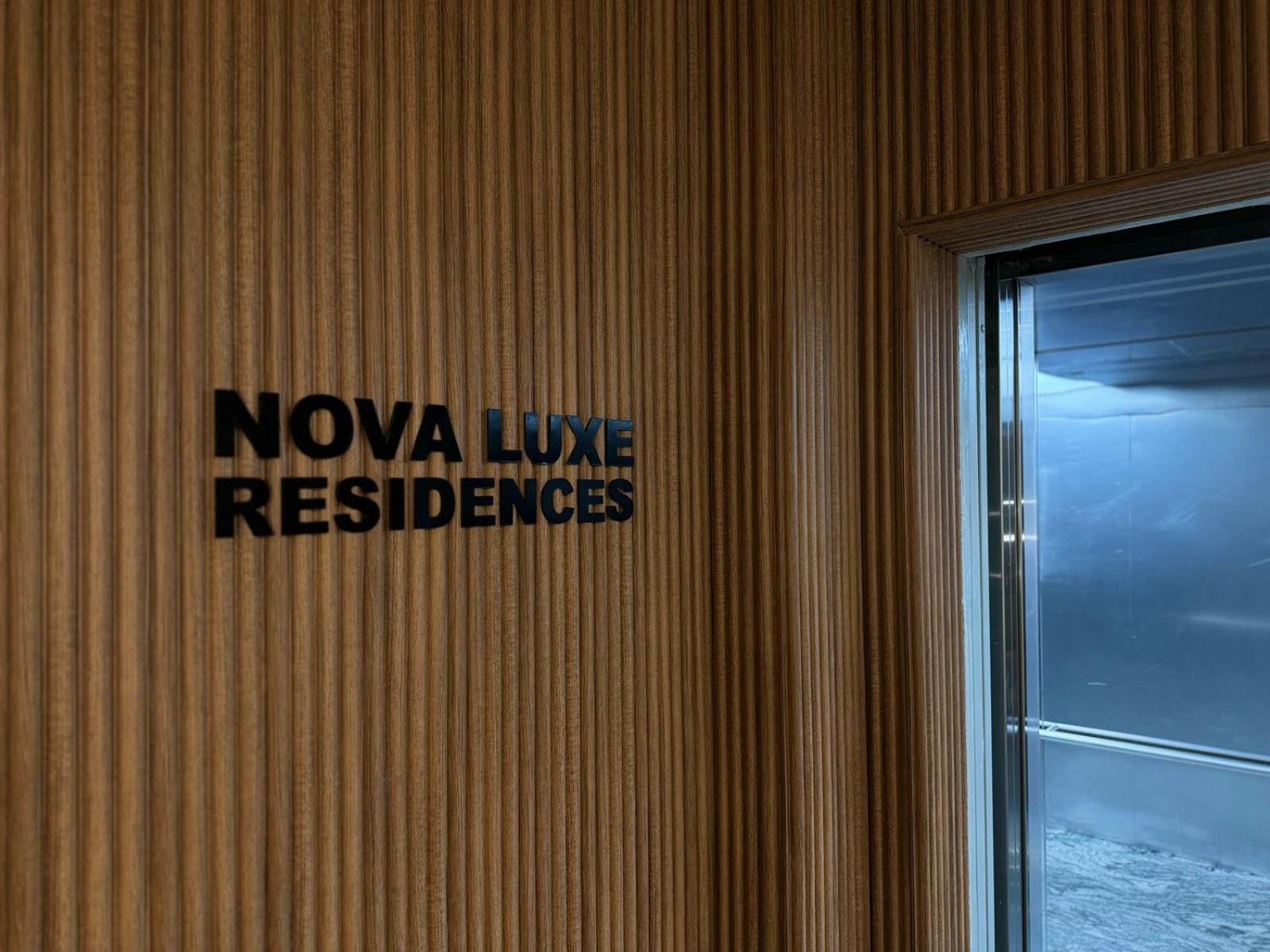 Nova Luxe Hotel & Residences Batumi Exterior photo